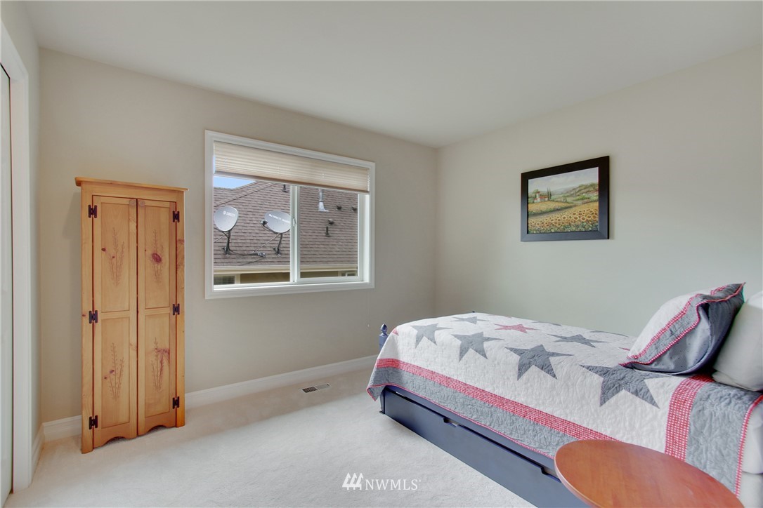 4117 221st Place Southeast Bothell, WA 98021 - Photo 18 of 21