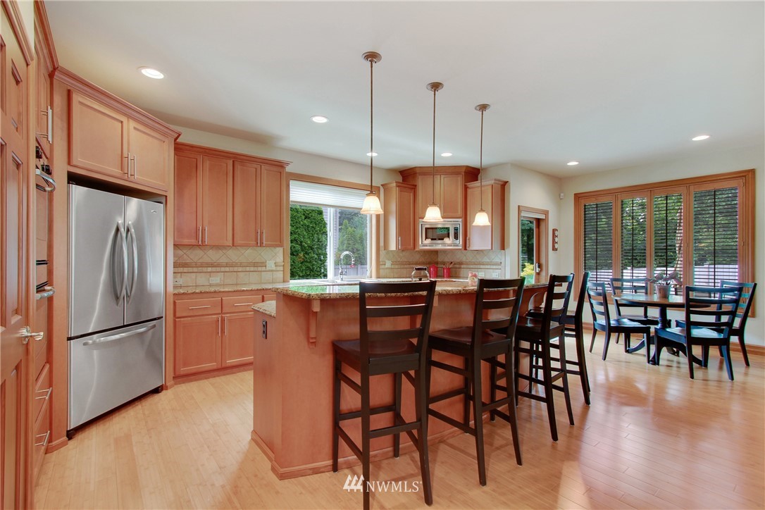4117 221st Place Southeast Bothell, WA 98021 - Photo 6 of 21