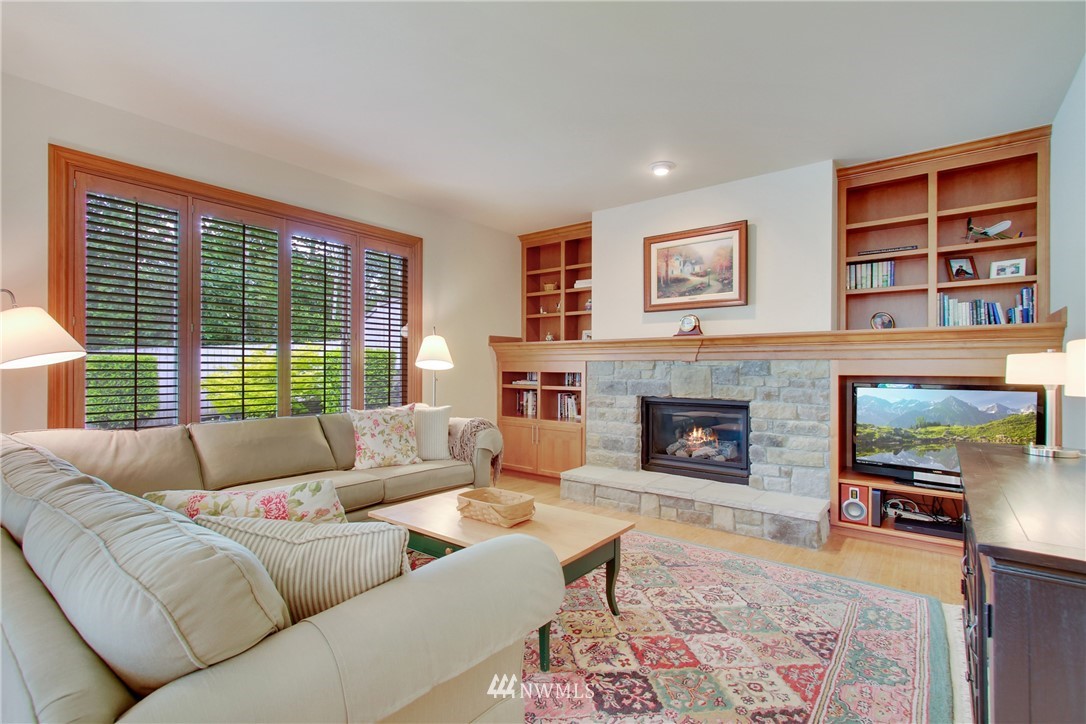 4117 221st Place Southeast Bothell, WA 98021 - Photo 9 of 21