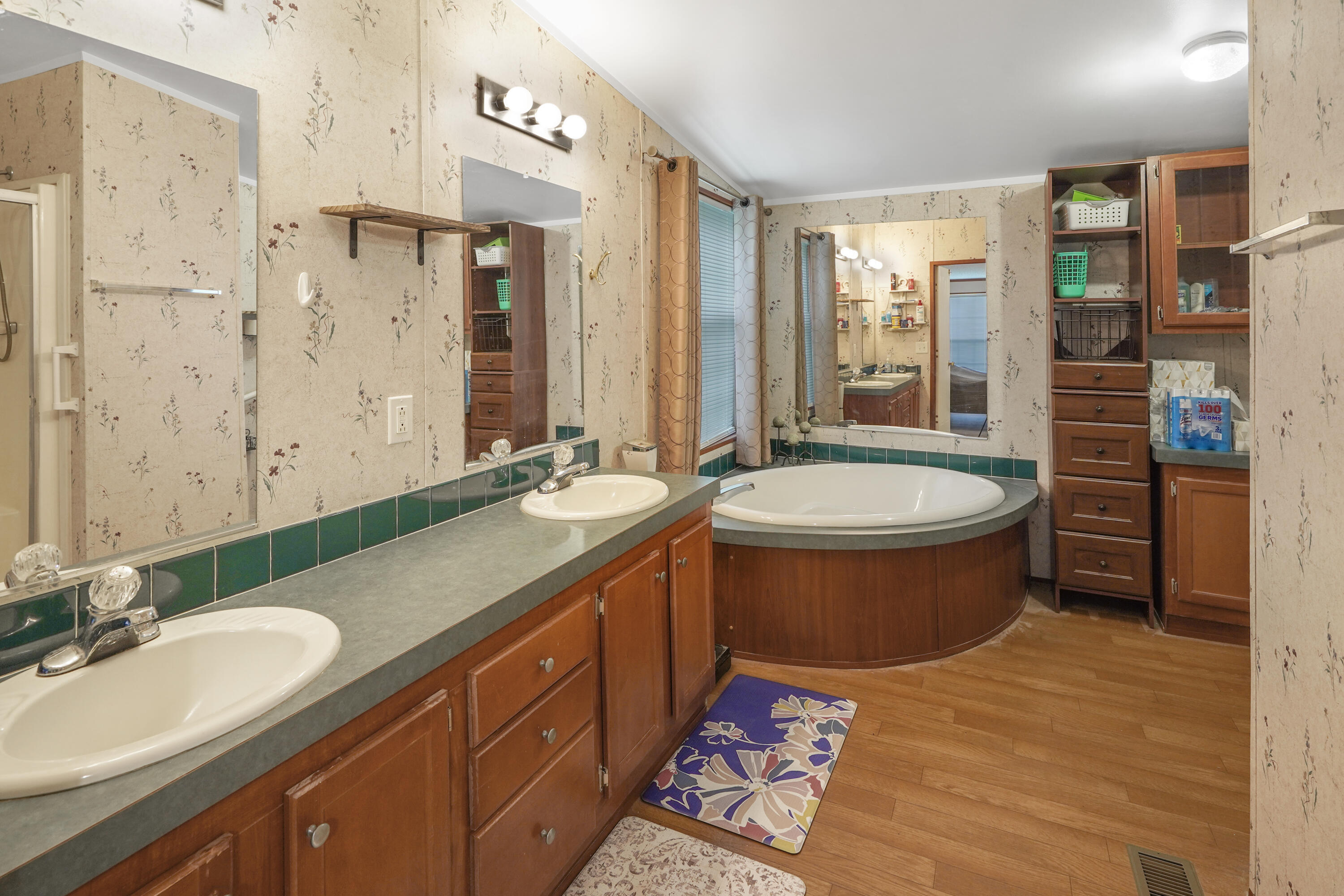 2834 Airport Road Moneta, VA 24121 - Photo 12 of 34 Primary Bathroom
