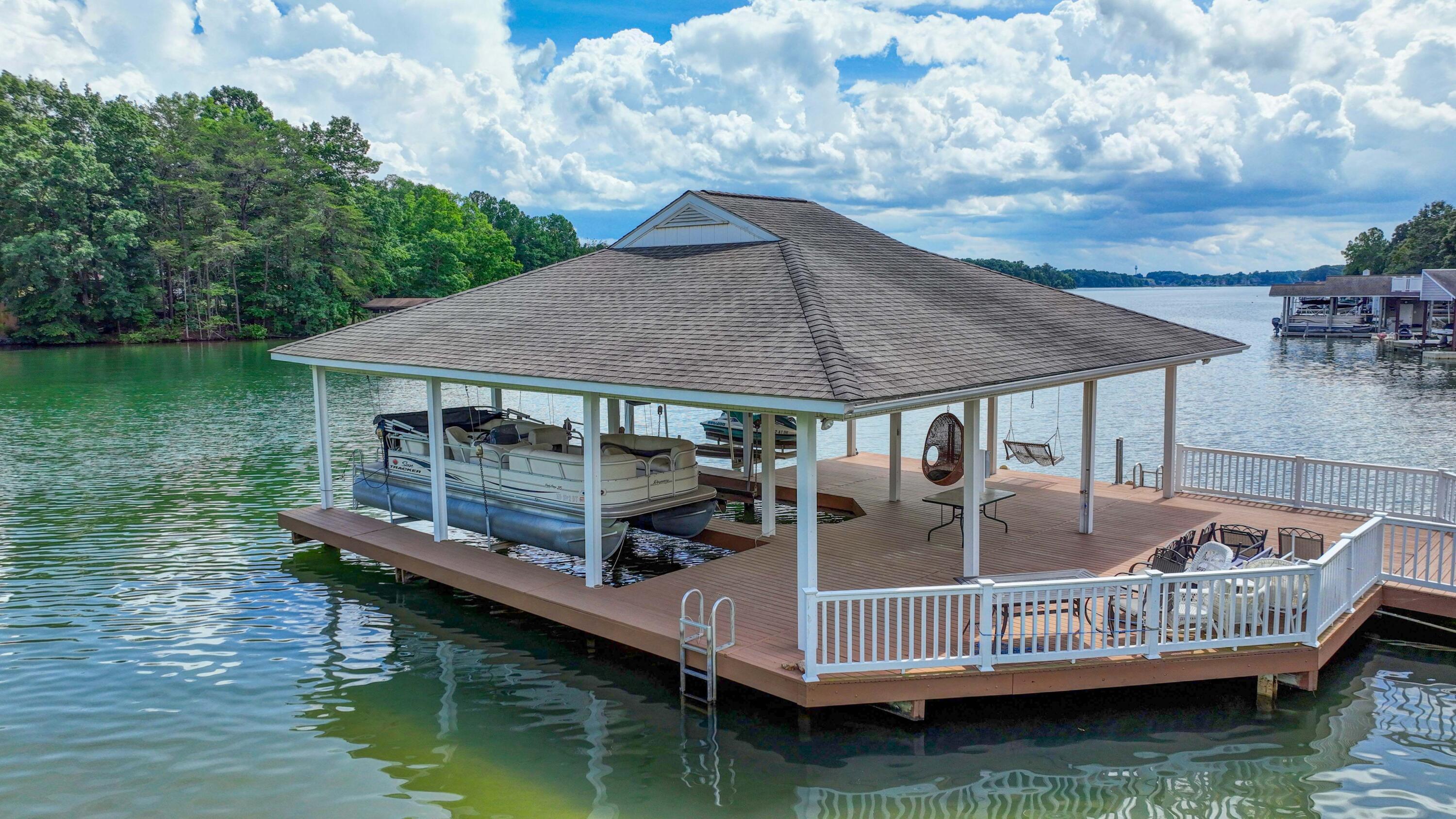 2834 Airport Road Moneta, VA 24121 - Photo 30 of 34 Dock