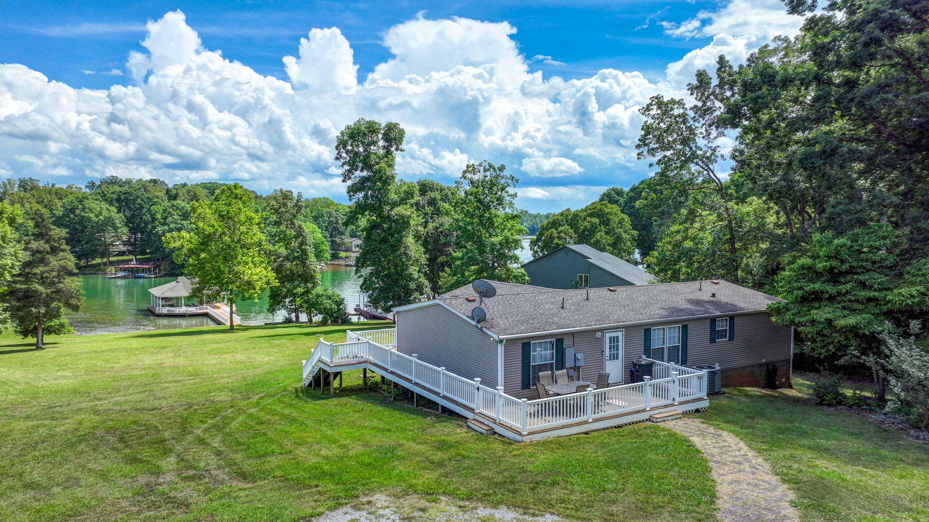 2834 Airport Road Moneta, VA 24121 - Photo 32 of 34 Front View
