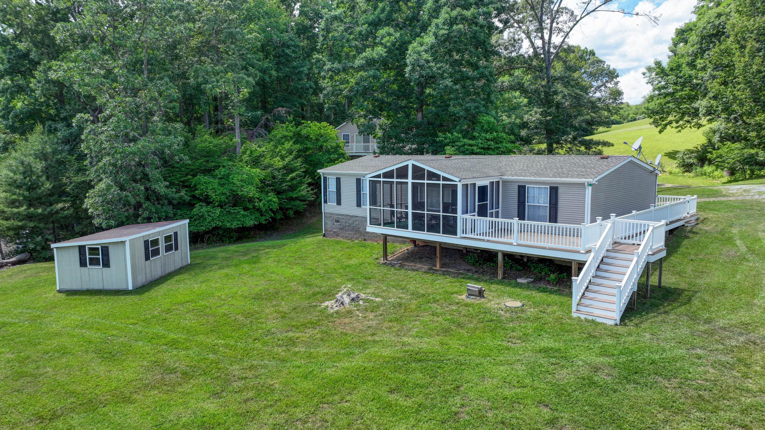 2834 Airport Road Moneta, VA 24121 - Photo 5 of 34 Rear View