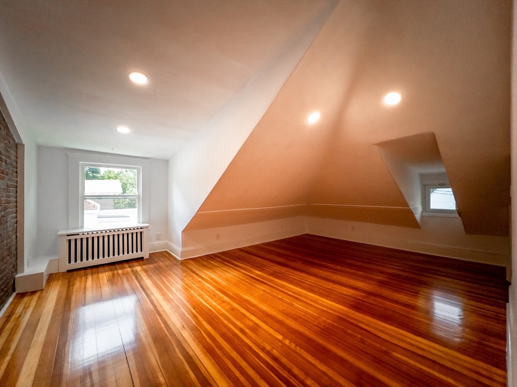 100 Chestnut Avenue, Unit 3 Boston, MA 02130 - Photo 15 of 27