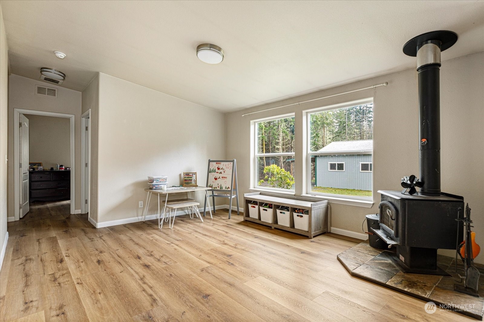 302 Rustic Ridge Lane Coupeville, WA 98239 - Photo 10 of 39 Gallery Image 10