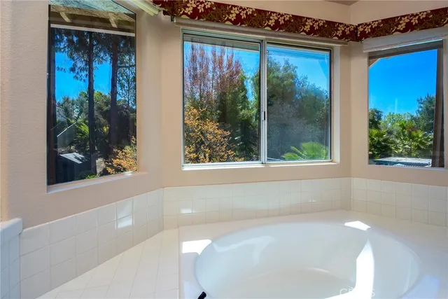 $749,950 | 41768 VÃa El Greco, Temecula, CA 92592