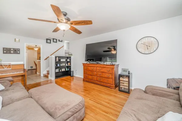 $165,900 | 1440 Community Drive, Derby, KS 67037