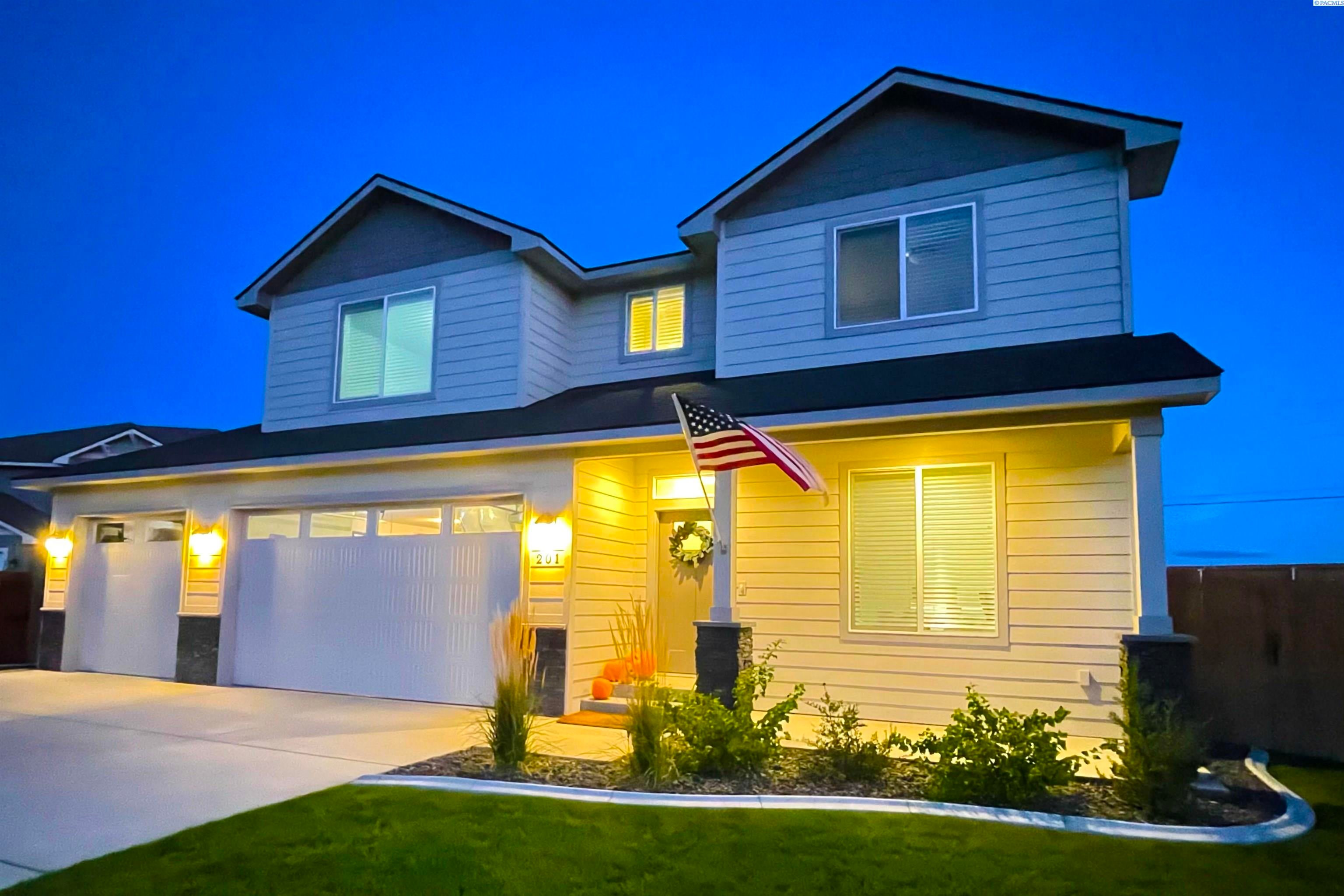 201 Mata Road Kennewick, WA 99338 - Photo 2 of 23 Gallery Image 2