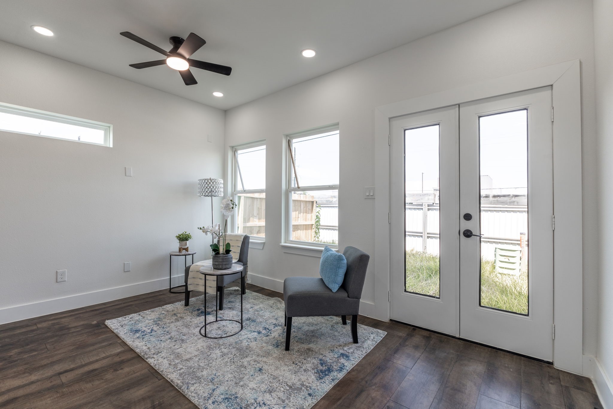 18846 Elegance Ave Spring Spring, TX 77379 - Photo 7 of 32 Gallery Image 7