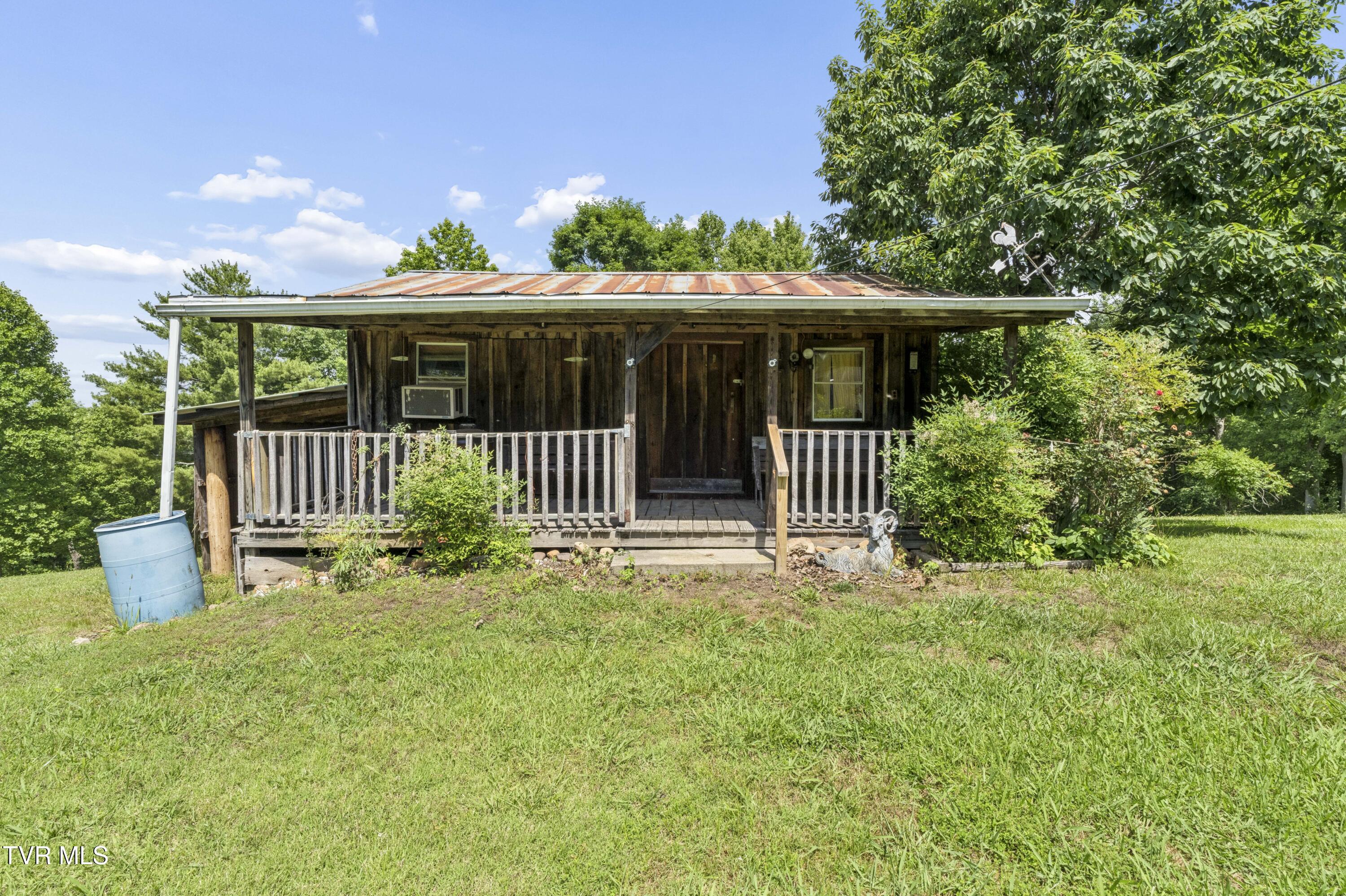 1820 Frank Roberts Road Afton, TN 37616 - Photo 20 of 73 Frank2-29