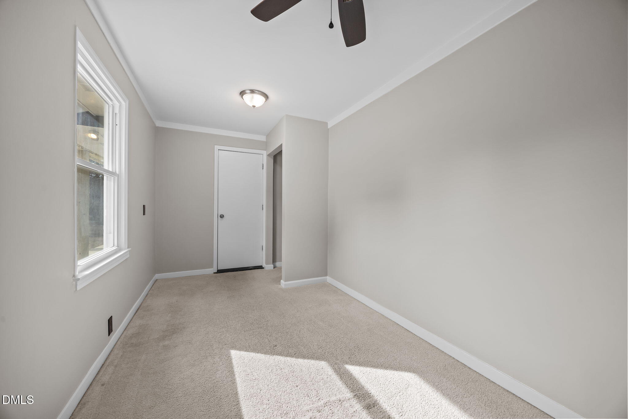 700 Woodland Road Raleigh, NC 27603 - Photo 14 of 35 a view of an empty room