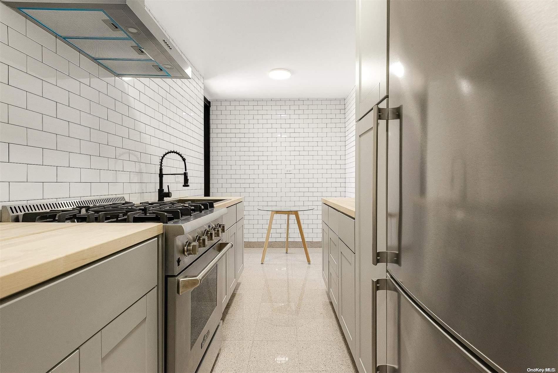 140-55 Burden Crescent, Unit 4B Queens, NY 11435 - Photo 13 of 28