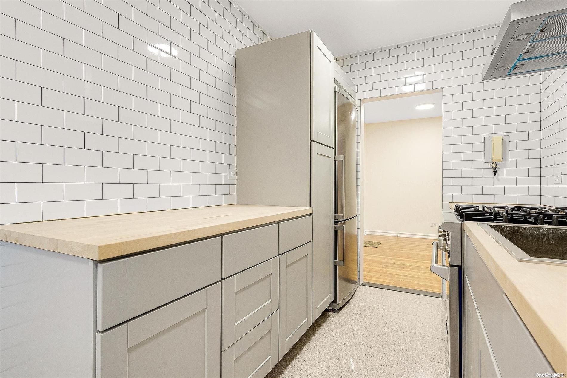 140-55 Burden Crescent, Unit 4B Queens, NY 11435 - Photo 15 of 28