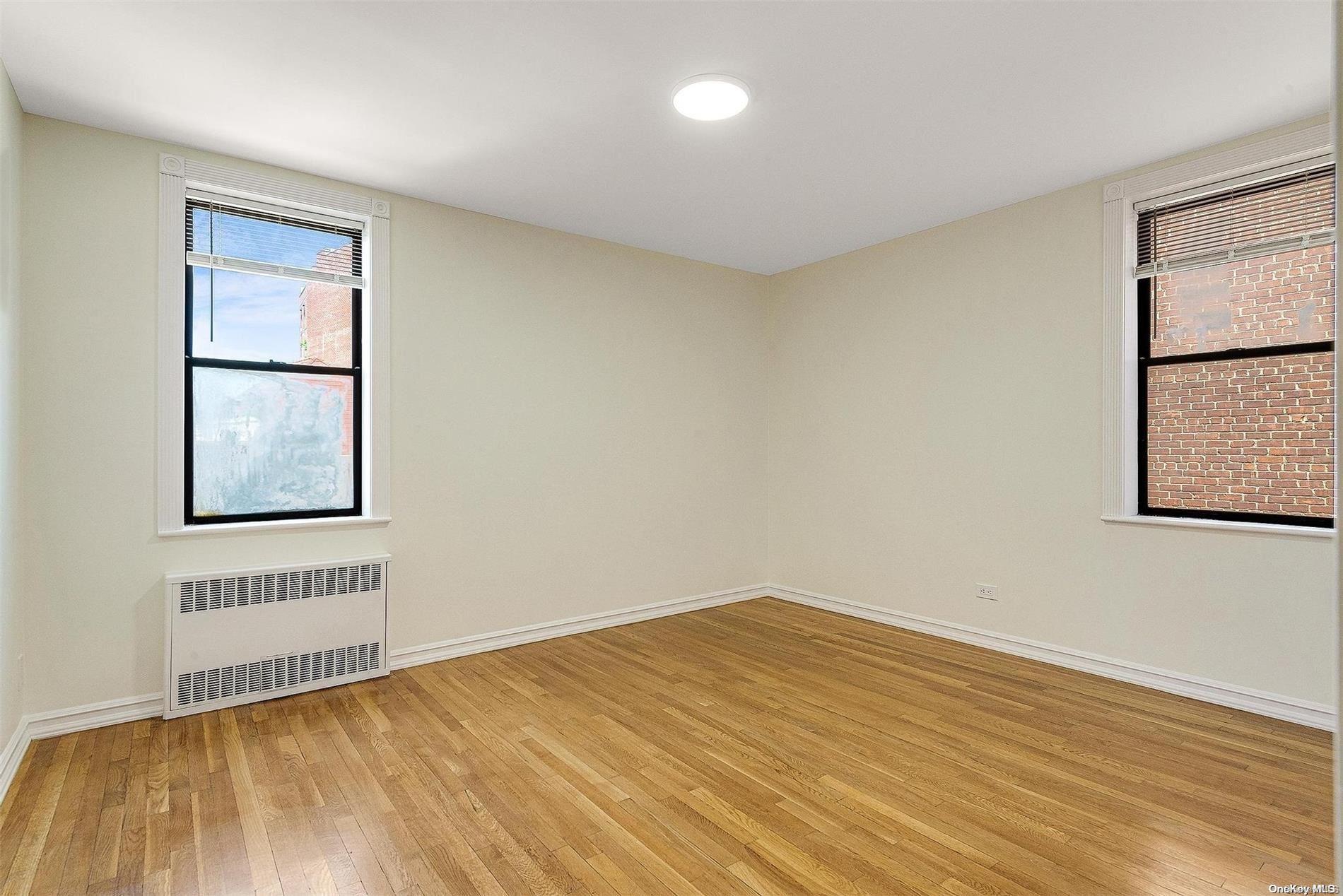 140-55 Burden Crescent, Unit 4B Queens, NY 11435 - Photo 9 of 28