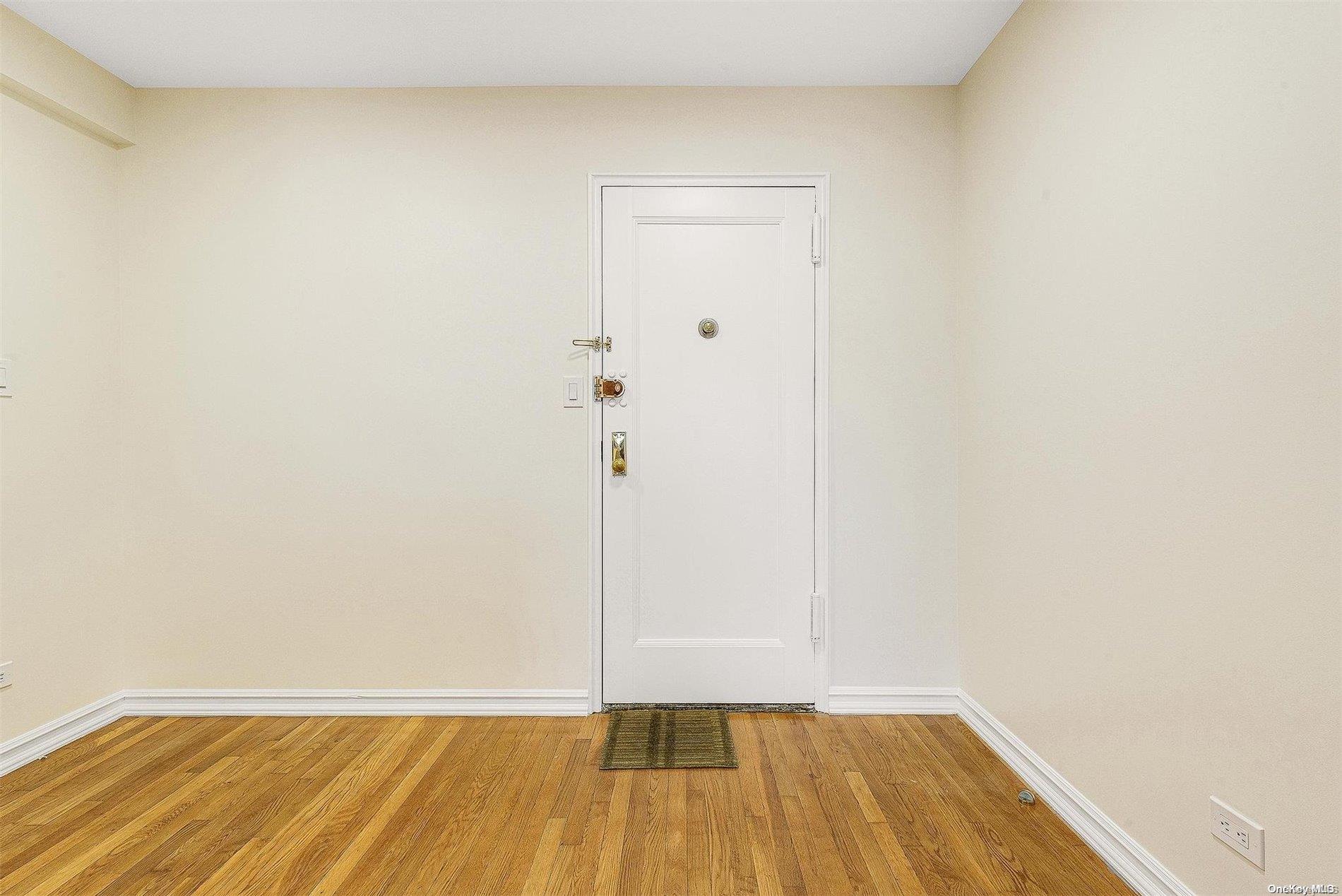 140-55 Burden Crescent, Unit 4B Queens, NY 11435 - Photo 10 of 28