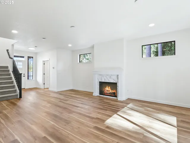 $699,900 | 5213 Northeast 116th Street, Vancouver, WA 98686