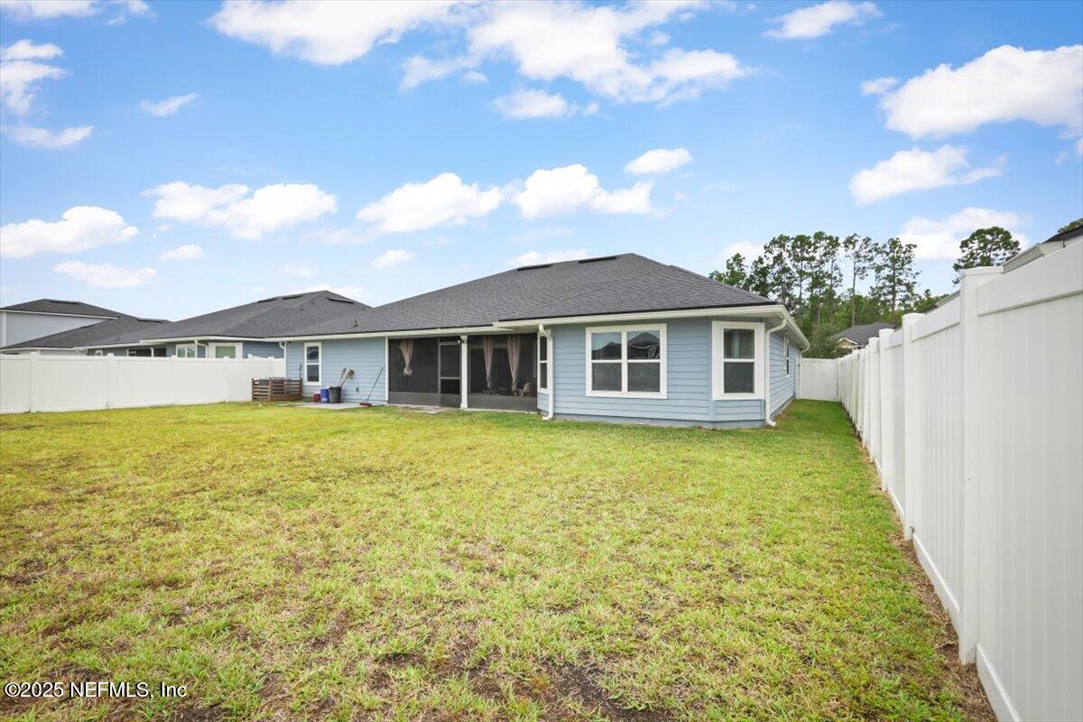 11051 Colonial Tavern Lane Jacksonville, FL 32221 - Photo 3 of 16 06-JAXREP_11051_Colonial_Tavern_Ln_Jacks