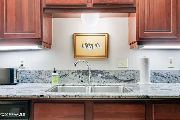 $1,750 | 500 Jefferson Street, Unit 2, Lafayette, LA 70501