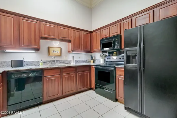$1,750 | 500 Jefferson Street, Unit 2, Lafayette, LA 70501