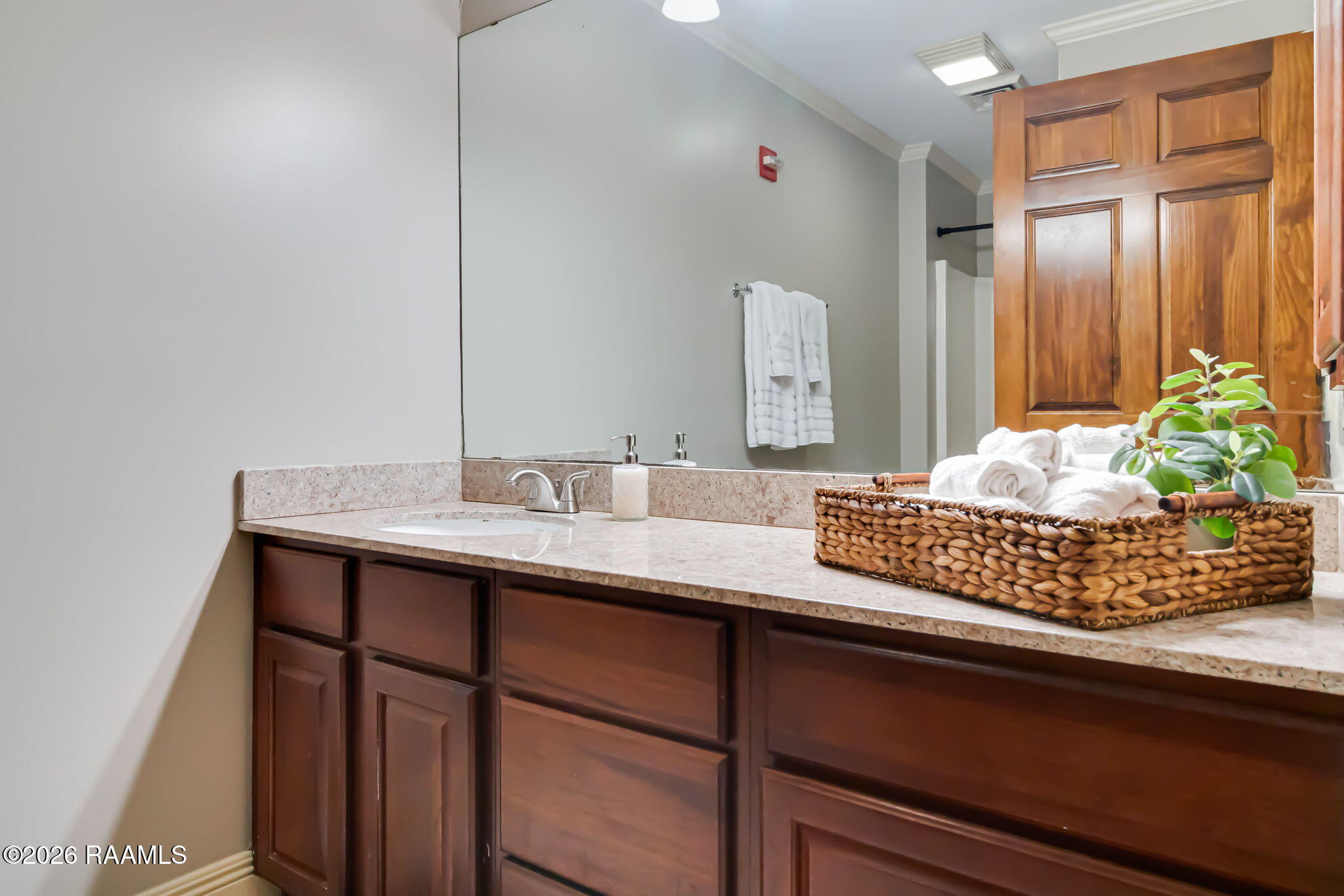 500 Jefferson Street, Unit 2 Lafayette, LA 70501 - Photo 21 of 23 27-web-or-mls-500-2 Jefferson-15