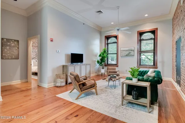 $1,750 | 500 Jefferson Street, Unit 2, Lafayette, LA 70501