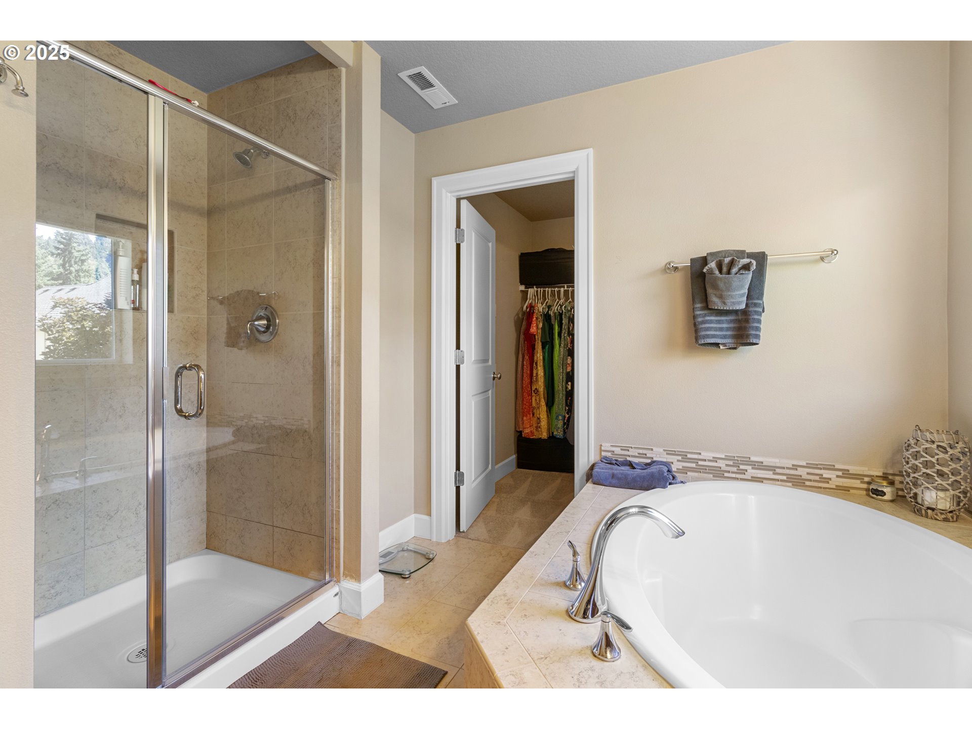 1075 Epperly Way West Linn, OR 97068 - Photo 21 of 36