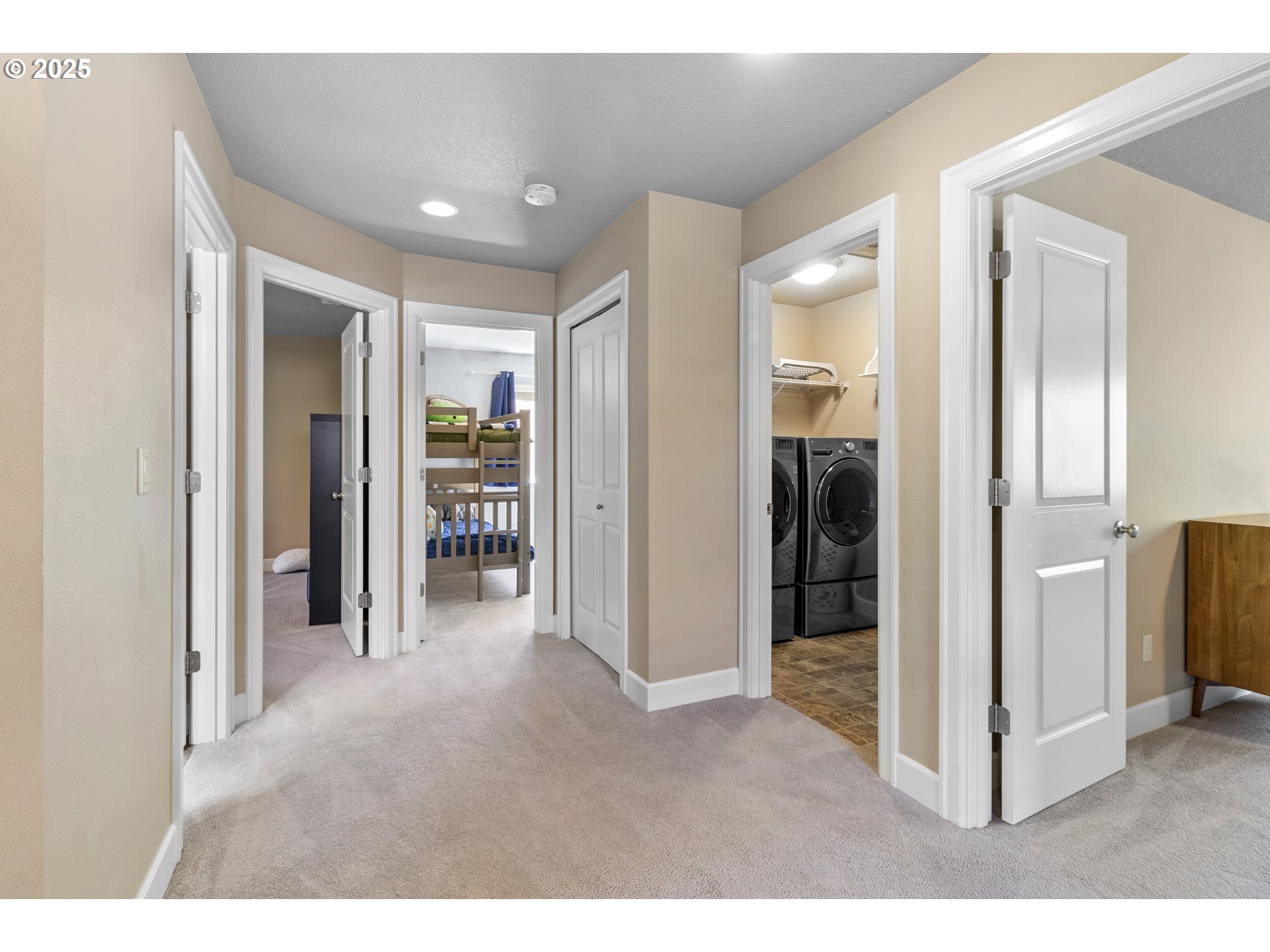 1075 Epperly Way West Linn, OR 97068 - Photo 25 of 36