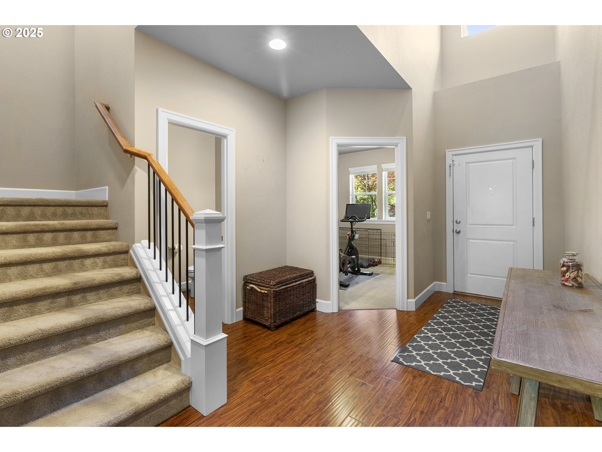 1075 Epperly Way West Linn, OR 97068 - Photo 6 of 36