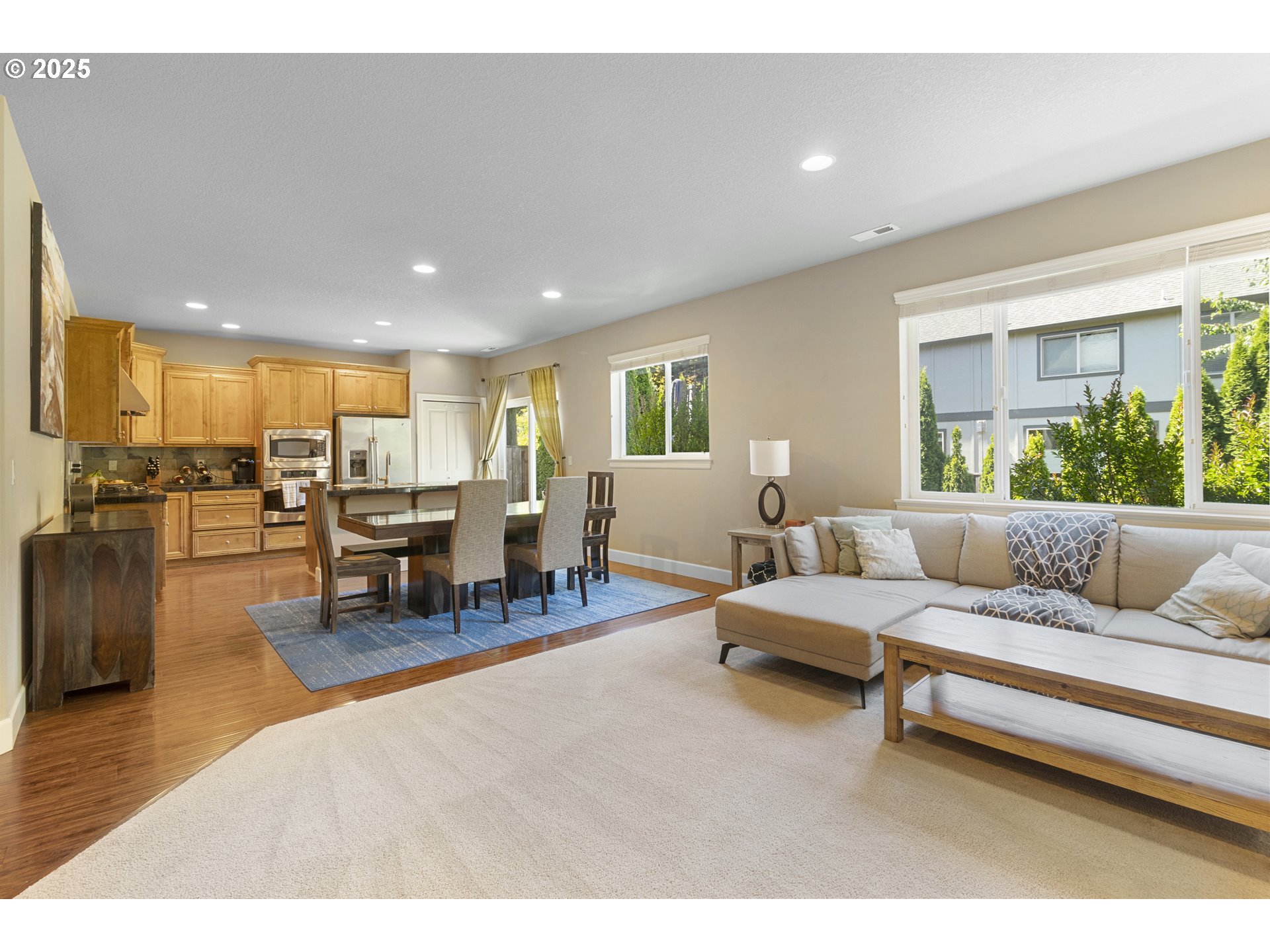 1075 Epperly Way West Linn, OR 97068 - Photo 9 of 36