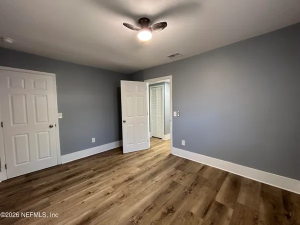 $2,000 | 7069 Perke Drive, Jacksonville, FL 32210