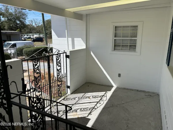 $2,000 | 7069 Perke Drive, Jacksonville, FL 32210