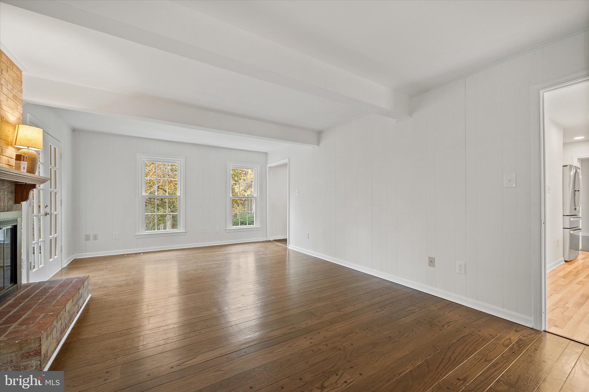 915 Welham Green Road Great Falls, VA 22066 - Photo 13 of 59