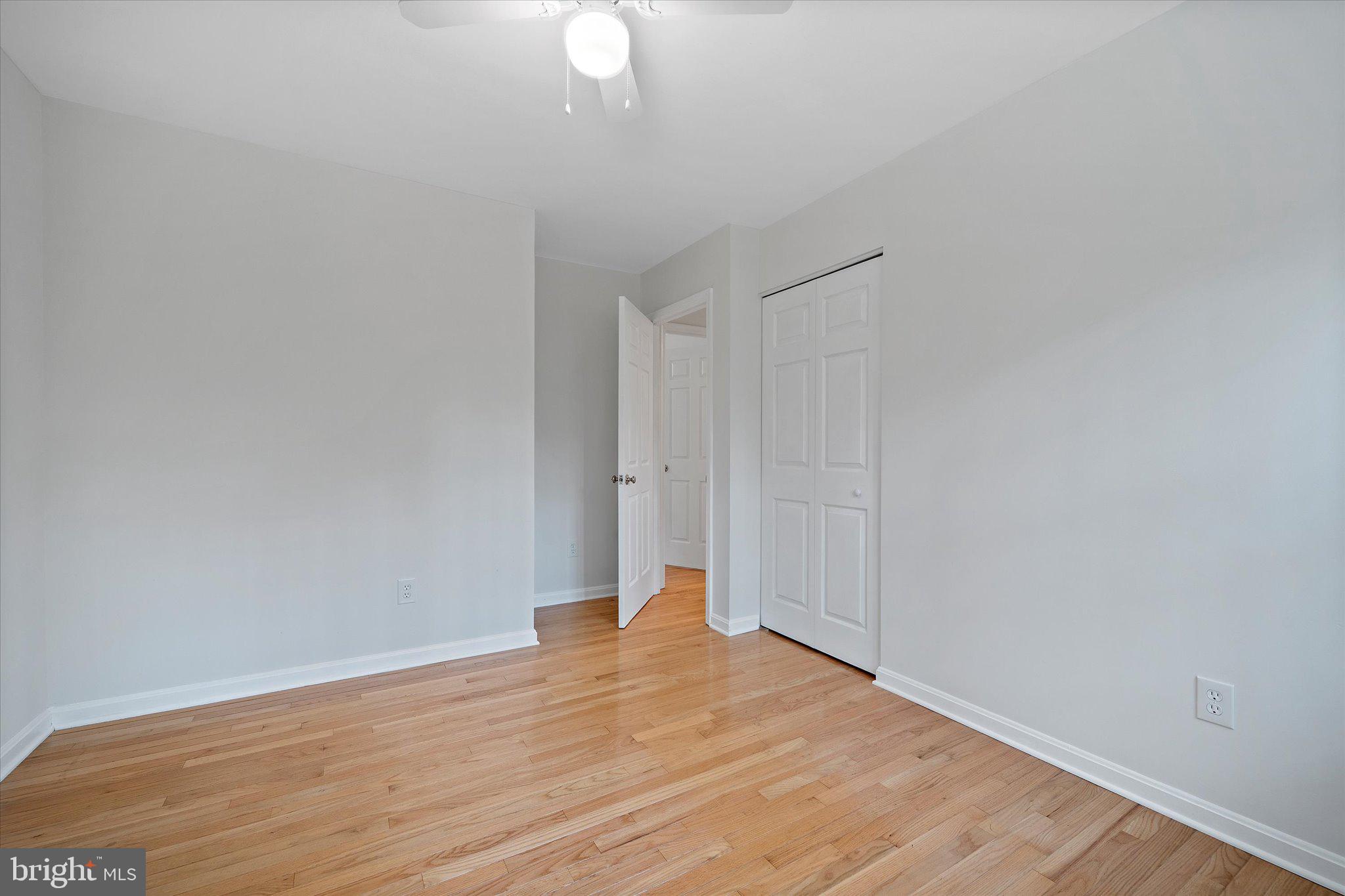 915 Welham Green Road Great Falls, VA 22066 - Photo 33 of 59 Fourthe bedroom