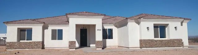 $624,000 | 29120 North 257th Drive, Wittmann, AZ 85361