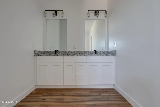 $624,000 | 29120 North 257th Drive, Wittmann, AZ 85361