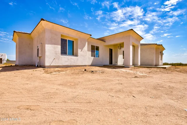 $624,000 | 29120 North 257th Drive, Wittmann, AZ 85361