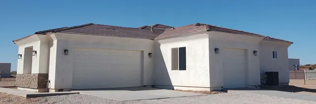 $624,000 | 29120 North 257th Drive, Wittmann, AZ 85361