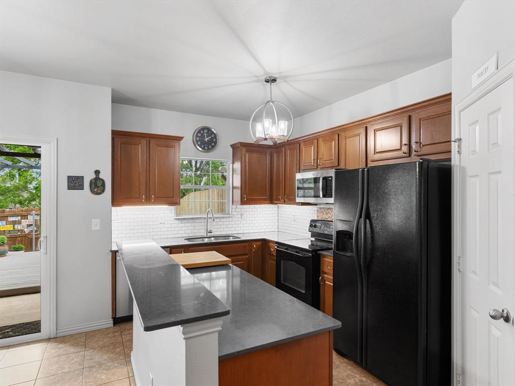 170 Greathouse Village Decatur, TX 76234 - Photo 19 of 40