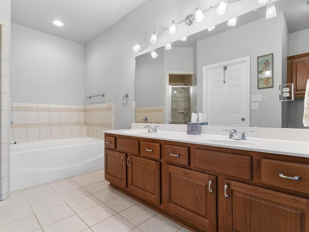 170 Greathouse Village Decatur, TX 76234 - Photo 26 of 40