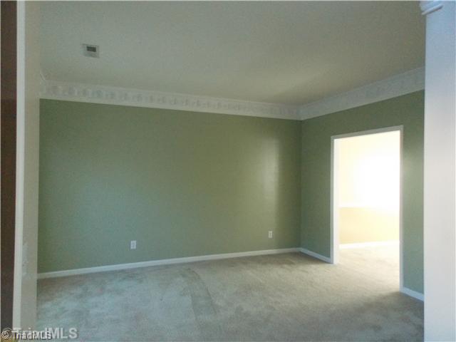 2718 Red Run Court High Point, NC 27265 - Photo 5 of 12 Living Room.