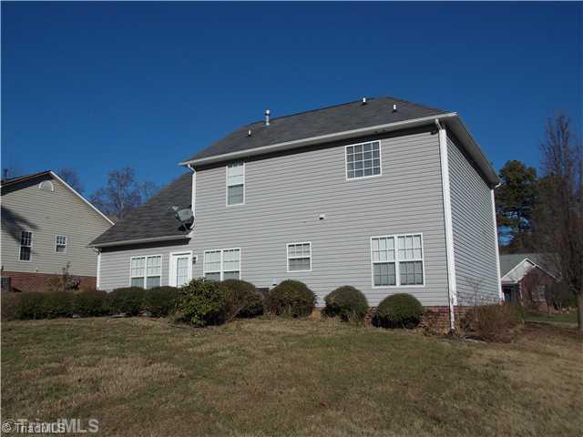 2718 Red Run Court High Point, NC 27265 - Photo 10 of 12 Exterior Back.