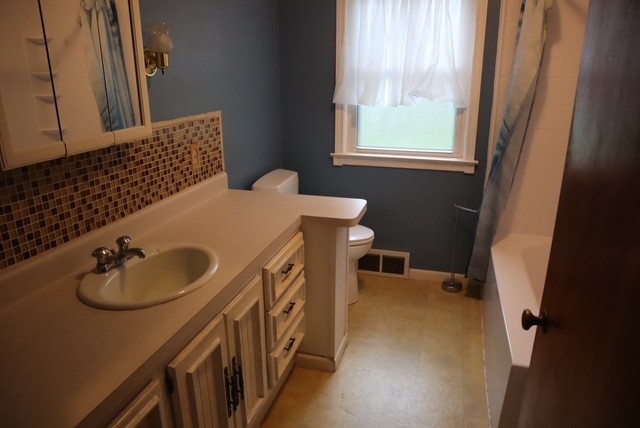 205 North 5th Street Walnut, IL 61376 - Photo 15 of 21 Gallery Image 15