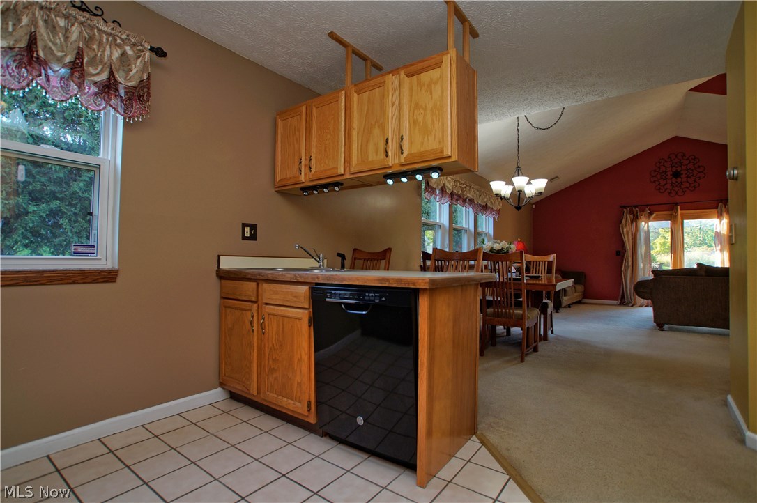 5203 Cline Road, Unit B Kent, OH 44240 - Photo 9 of 25 Gallery Image 9