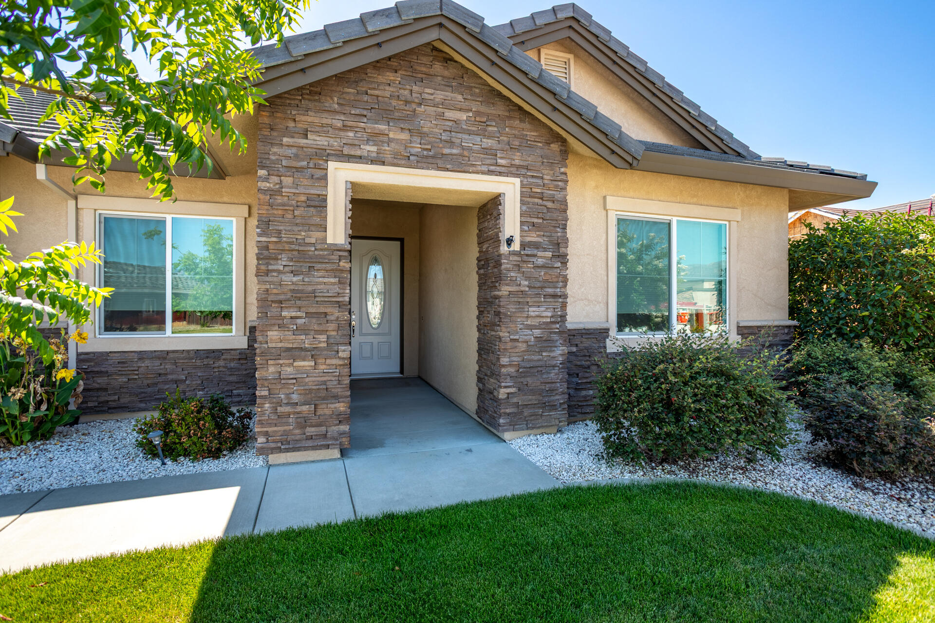 4755 Lower Springs Road Redding, CA 96001 - Photo 3 of 40 Front
