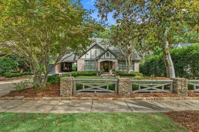 $889,000 | 1706 Stark Avenue, Columbus, GA 31906