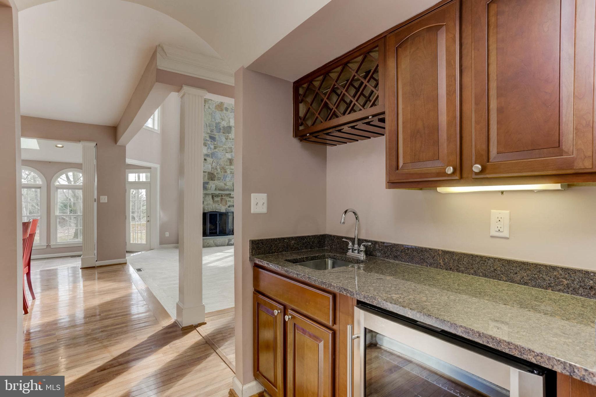 2014 Drovers Lane Cooksville, MD 21723 - Photo 16 of 55 Fully Equipped Butlers Pantry