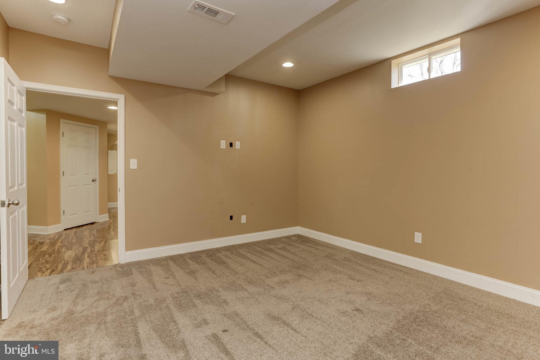 2014 Drovers Lane Cooksville, MD 21723 - Photo 47 of 55 5th Bedroom