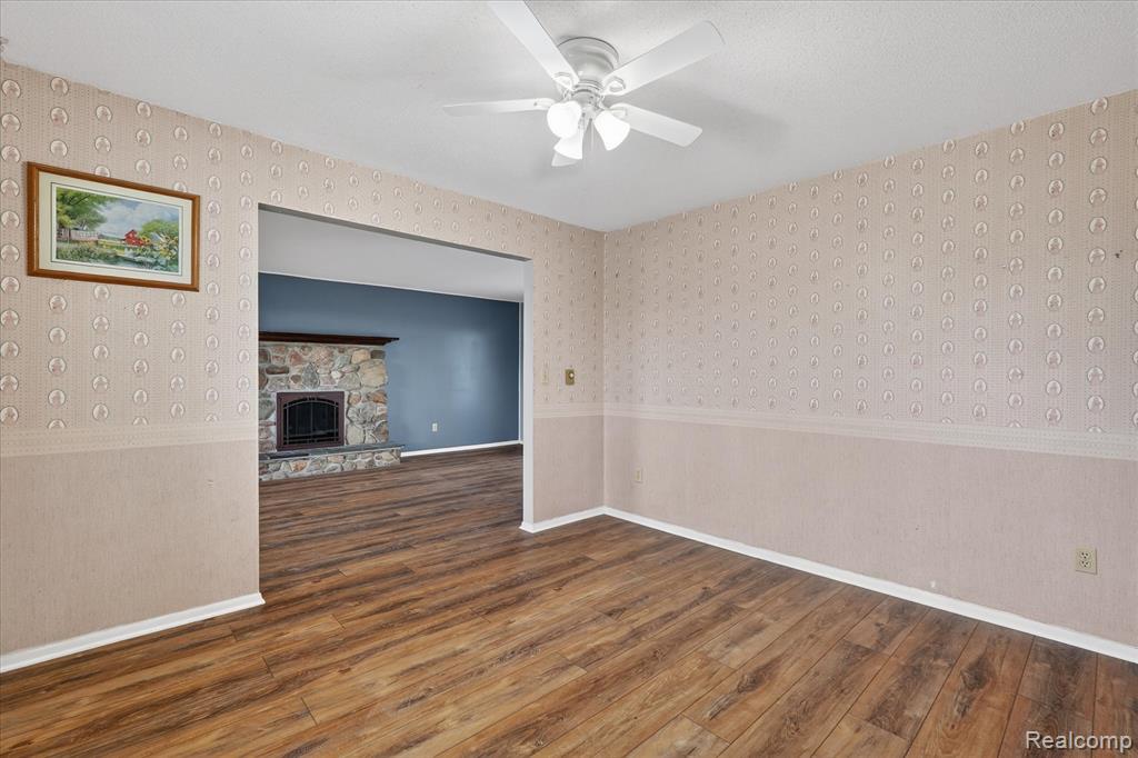 992 West Bennington Road Owosso, MI 48867 - Photo 13 of 61