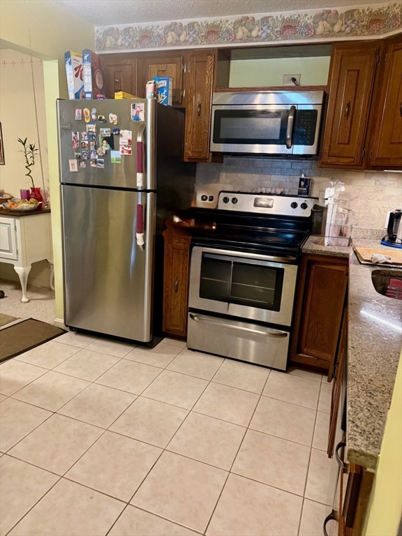 141 Essex Street, Unit B2 Saugus, MA 01906 - Photo 5 of 27