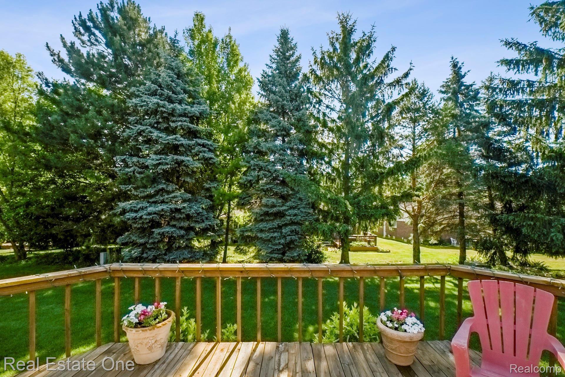 2229 Flanders Drive Rochester, MI 48307 - Photo 30 of 34 View from Deck